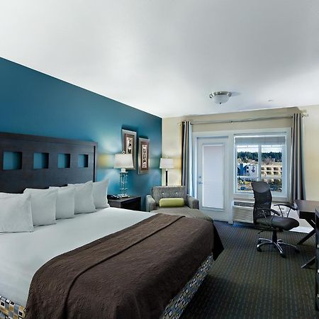 Oxford Suites Silverdale Bagian luar foto