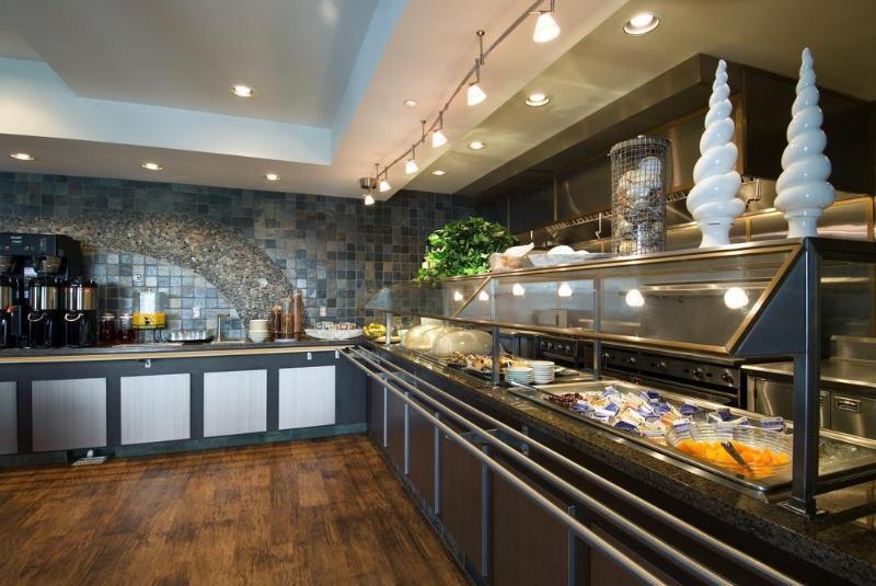 Oxford Suites Silverdale Bagian luar foto