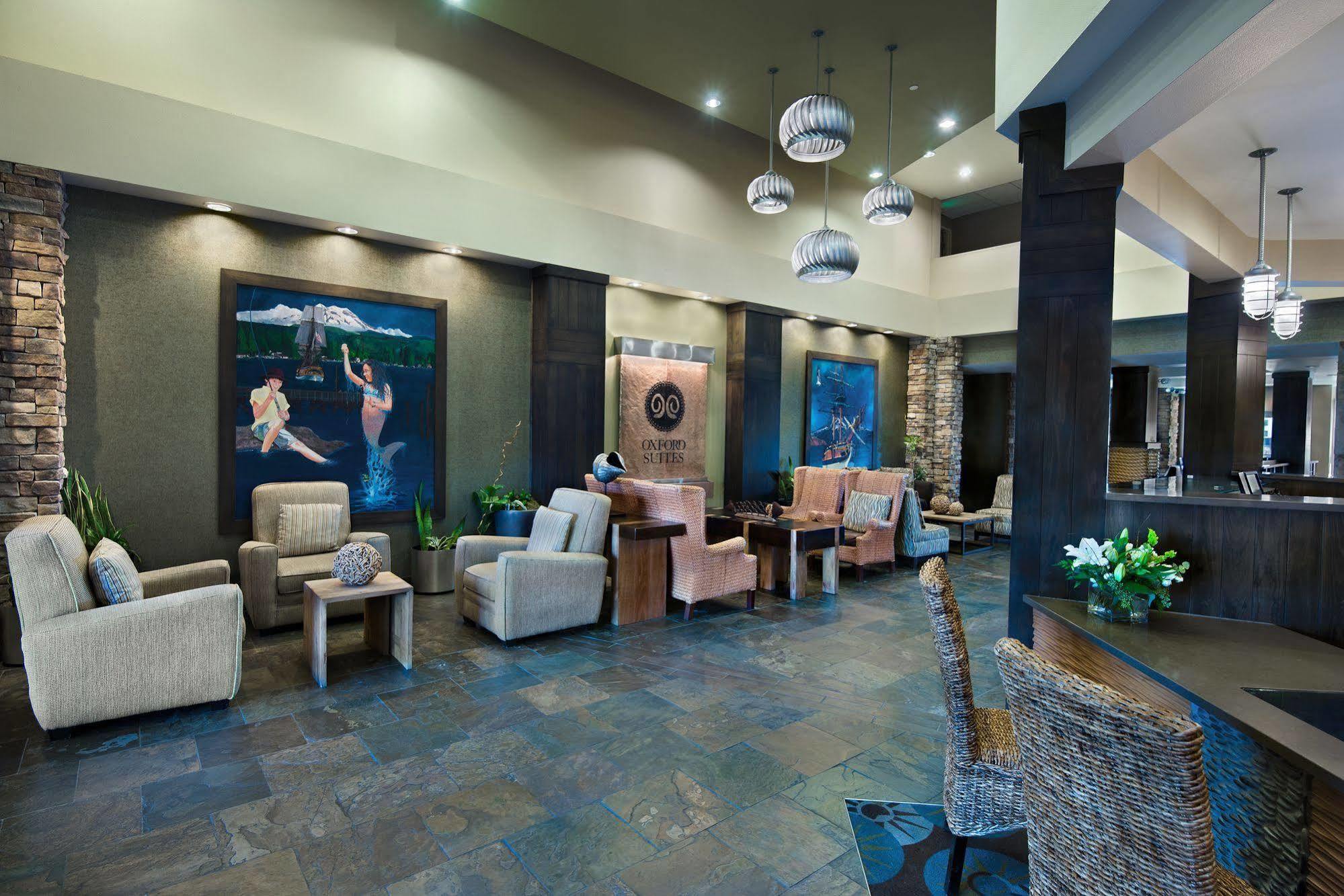 Oxford Suites Silverdale Bagian luar foto