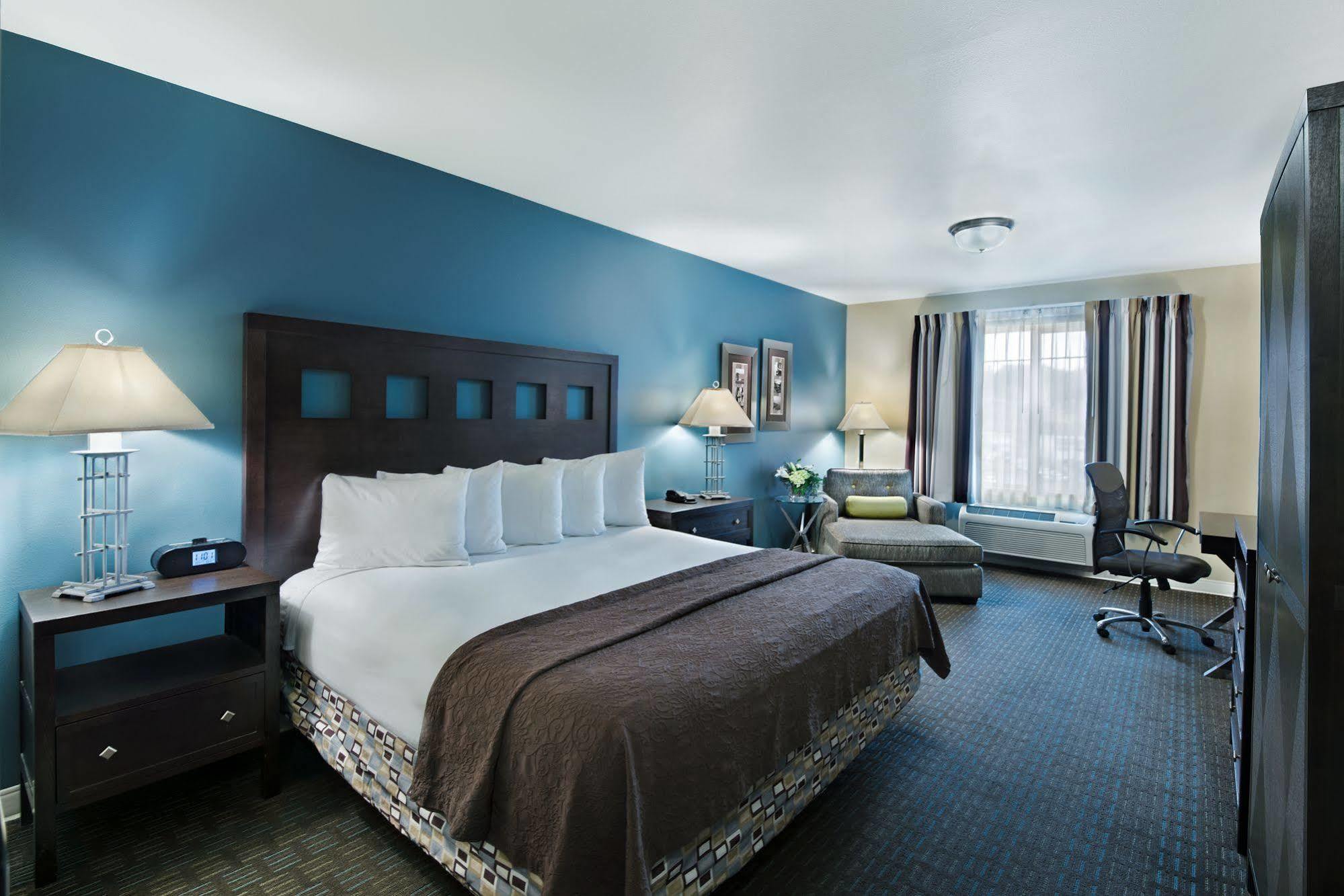 Oxford Suites Silverdale Bagian luar foto